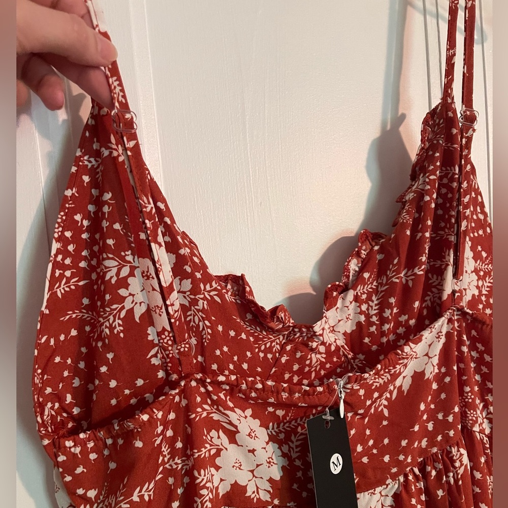 NWT Floral Dress, size M - Picture 5 of 13